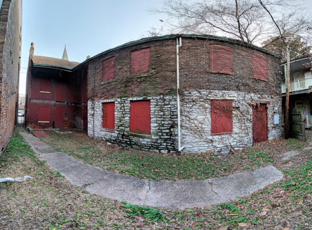 2019 courtyard